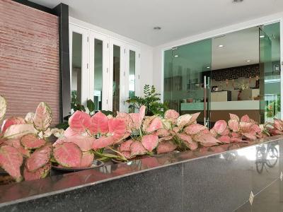 14 Place Sukhumvit Suites - 27
