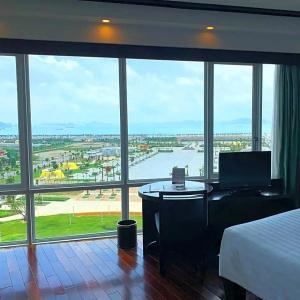 Novotel Ha Long Bay - 69