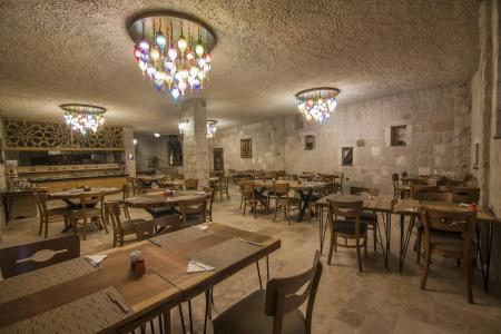 Hera Cave Suites - 20