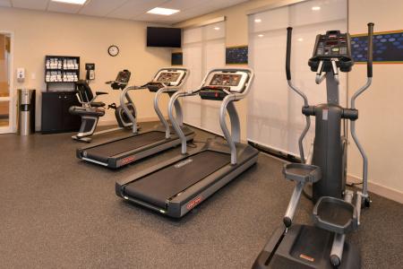 Hampton Inn Midtown-Aksarben - 49