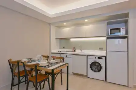 A Suite Side - 18