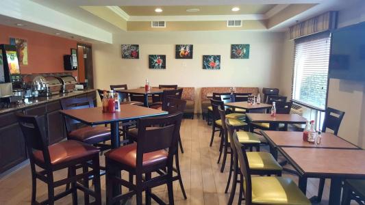 Best Western Airport Inn & Suites - 28