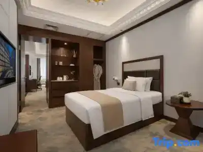 Kunming Xiangjiang - 24