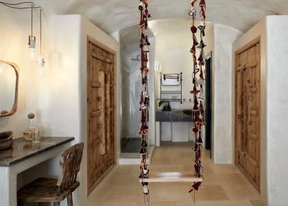 White Pearl Cavalieri - 118