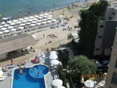 Sunny Bay - 6