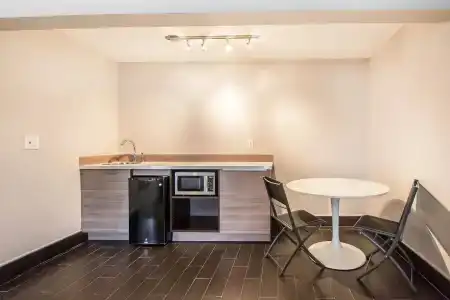 Quality Inn & Suites By the Parks - 25
