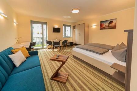 Elly Hostel - 7