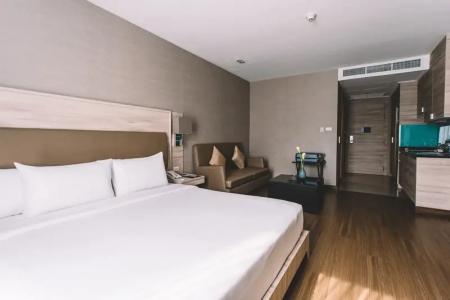 Adelphi Suites Bangkok - Sha Extra Plus - 52