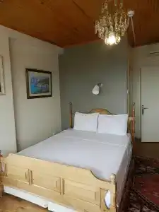 Guest House - Grandma's House - 59