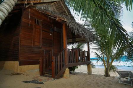 Ganesh Garden Beach Cabanas - 34