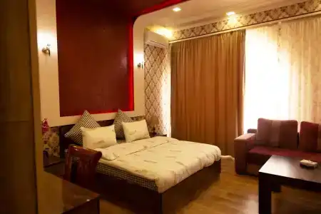 Felisa Gyumri - 15