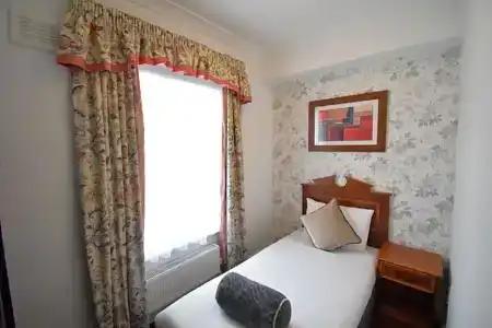 Pembridge Palace - 43