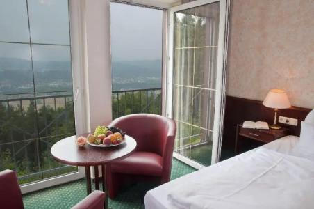 Panorama& Restaurant am Marienturm - 8