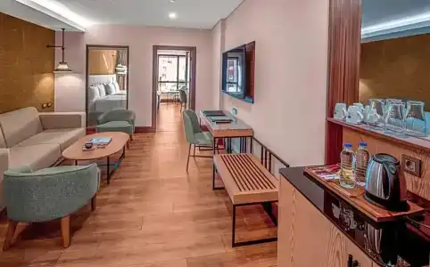 DoubleTree By Hilton Antalya City Centre - 73