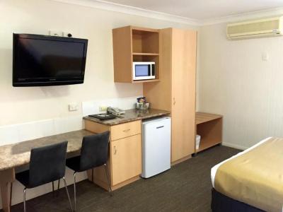 Best Western Tuscany on Tor Motor Inn - 67
