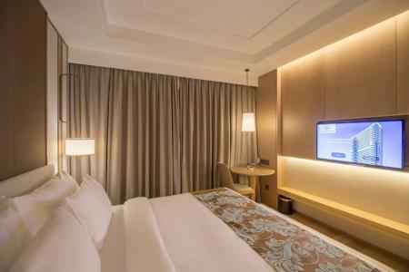 Sunshine Bay - 82
