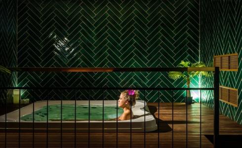 Brown Beach House & Spa - 43