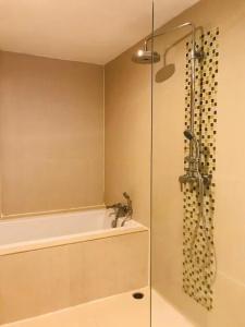 Paradiso Boutique Suites - 54