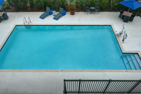 Hampton Inn & Suites/St. Petersburg-Ulmerton Road - 13