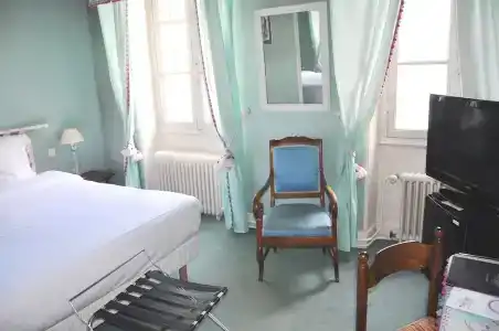 Hôtel de France - 24