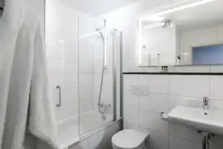 Holiday Inn Eindhoven Centre, An Ihg - 60