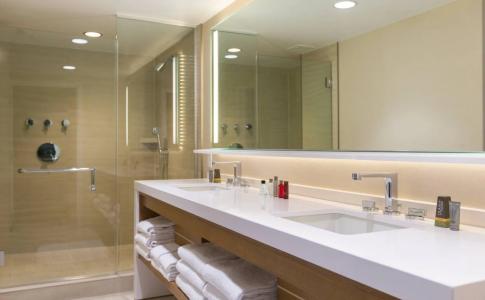 Newport Marriott - 8
