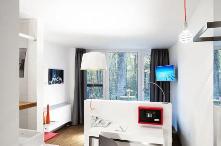 V-Hotel - 41
