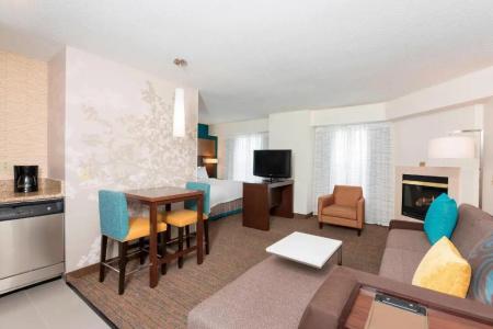 Residence Inn West - 74