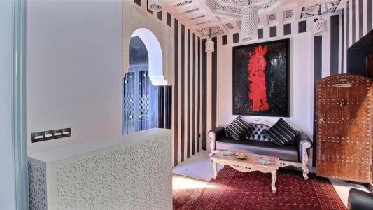 Riad Goloboy - 40