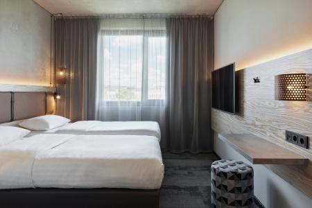 Moxy Frankfurt Airport Kelsterbach - 23