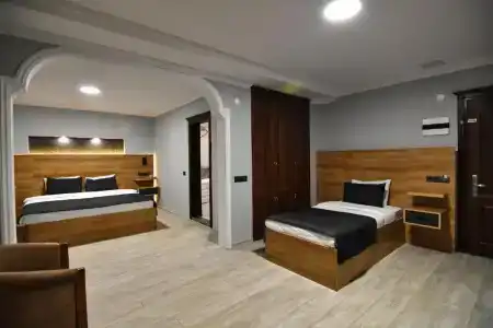 Sandal Otel - 110