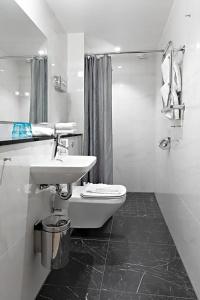 Sure by Best Western Arena - 41