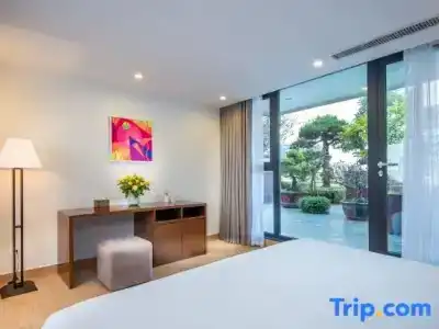 Dream and Apartment - 115