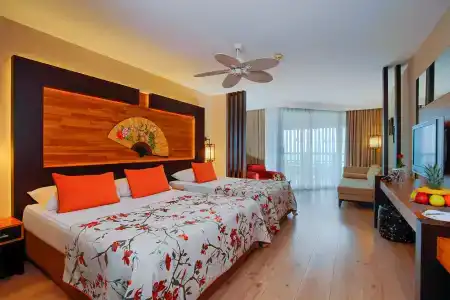 Limak Lara Deluxe & Resort Antalya - 3