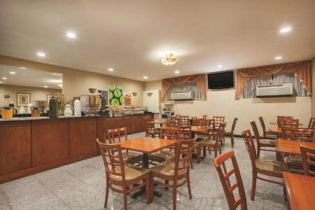 La Quinta Inn By Wyndham Queens (New York City) - 14