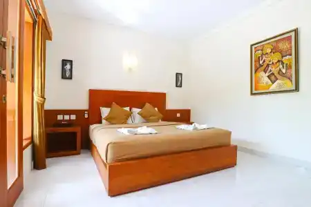 Gora Beach Inn - 6