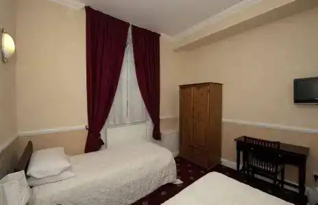 Balmoral House - 32