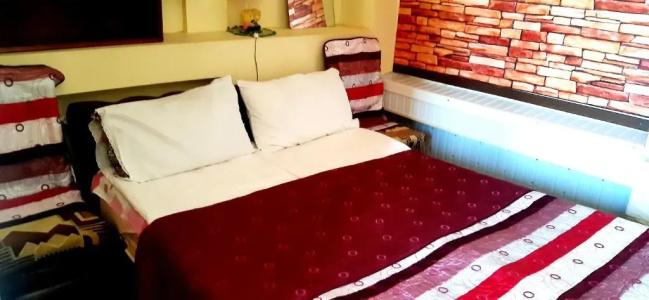 Lovely Goris - 27