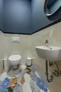 One Luxury Suites - 41