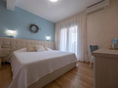 Hermes Budva - 235