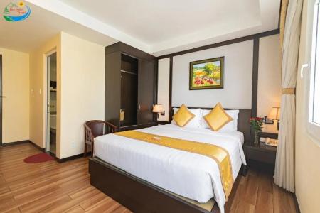 Hoang Minh Chau Ba Trieu - 80