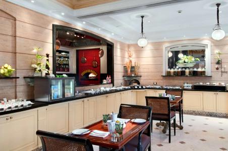 Hilton Mumbai International Airport - 19