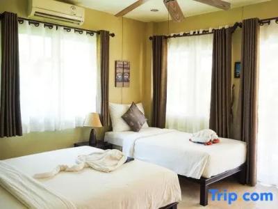Lanta Castaway Beach Resort - 25