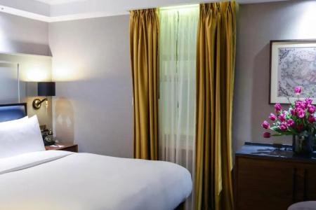 100 Queen’s Gate London, Curio Collection by Hilton - 18