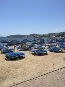 Nagi Beach - 14