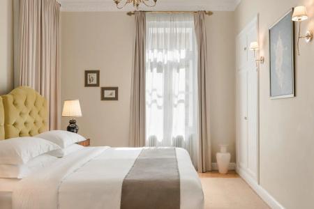 Noble Suites - 101