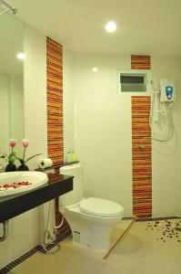 Green Harbor & Service Apartment - 9