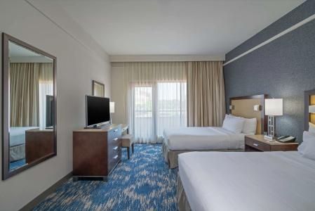 Embassy Suites by Hilton Old Town - 2
