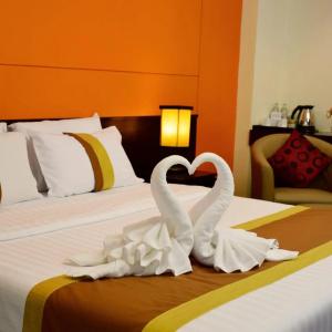 The Color Living - 48