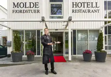 Molde Fjordstuer - by Classic Norways - 12